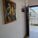 דירה Corali