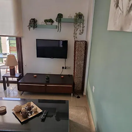 Apartment Corali *