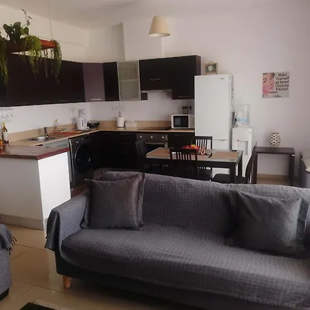 Apartment Corali Tersephanou